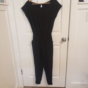 Black boat neck jumper